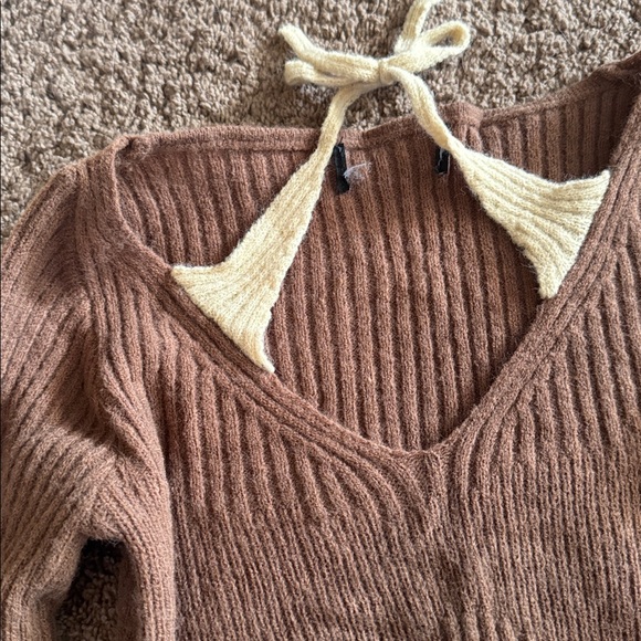 Brown Ribbed Long Sleeve Top - Picture 2 of 3